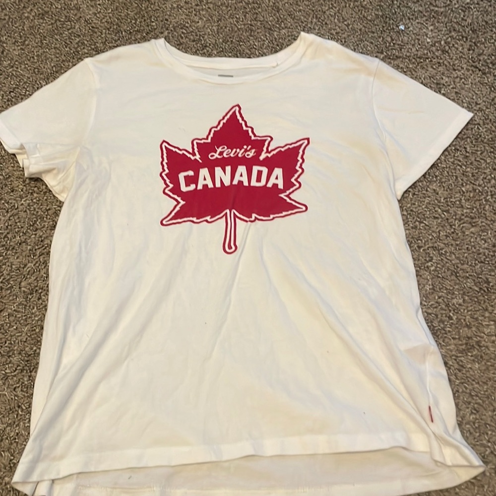 Levi’s Canada T-Shirt